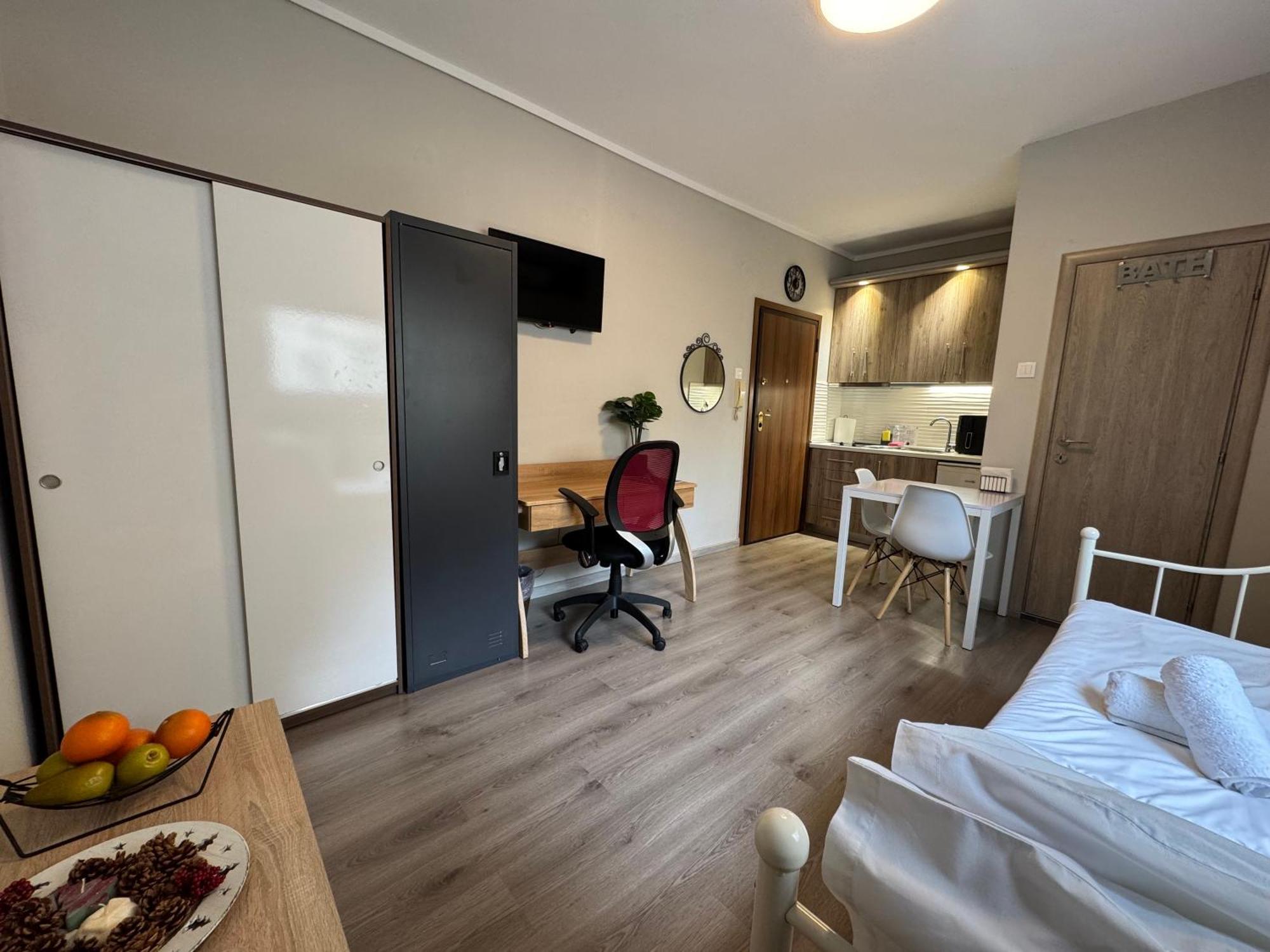 Work From Home Project Thessaloniki Exterior photo